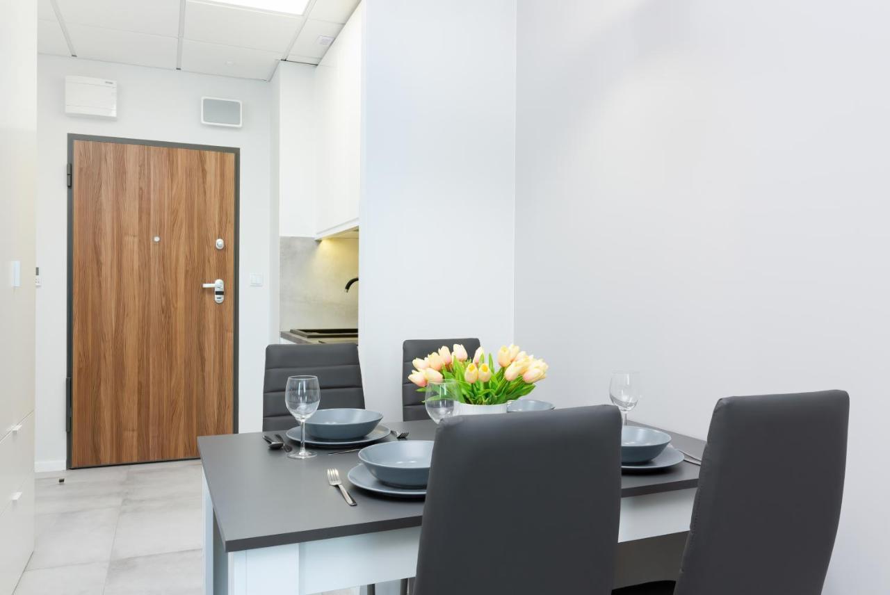 Warsaw Prymasa Tysiaclecia Business Centre By Noclegi Renters Luaran gambar